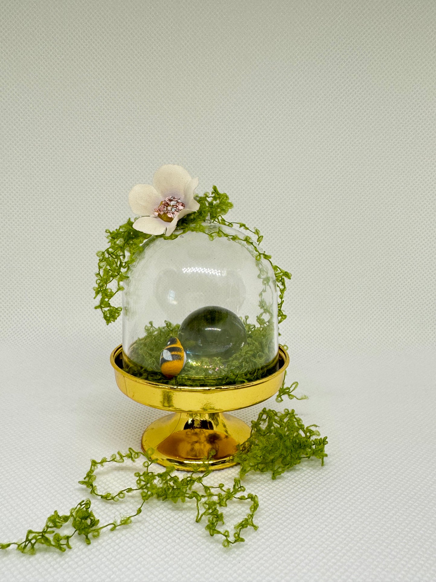 Enchanted Crystal Sweets:High Quality Small Clear Quartz Mini Cake Stand