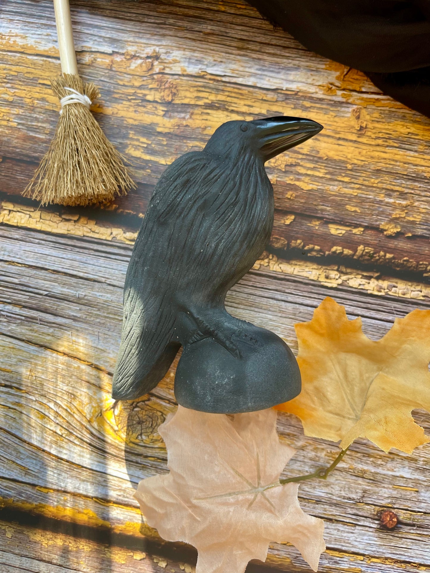 Black Obsidian Raven: Large or Small