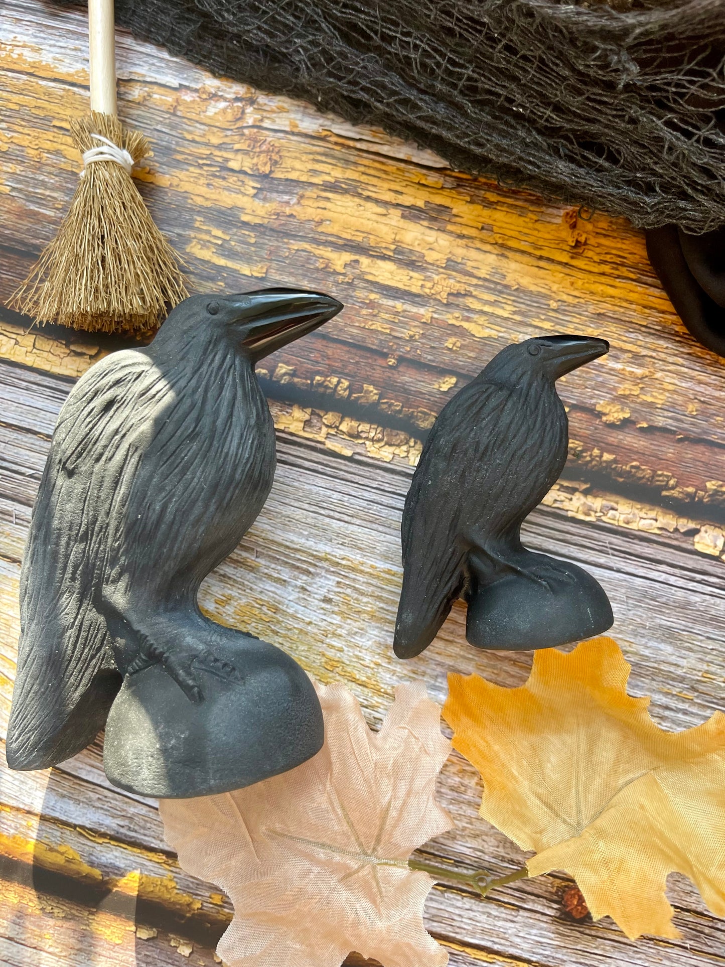 Black Obsidian Raven: Large or Small