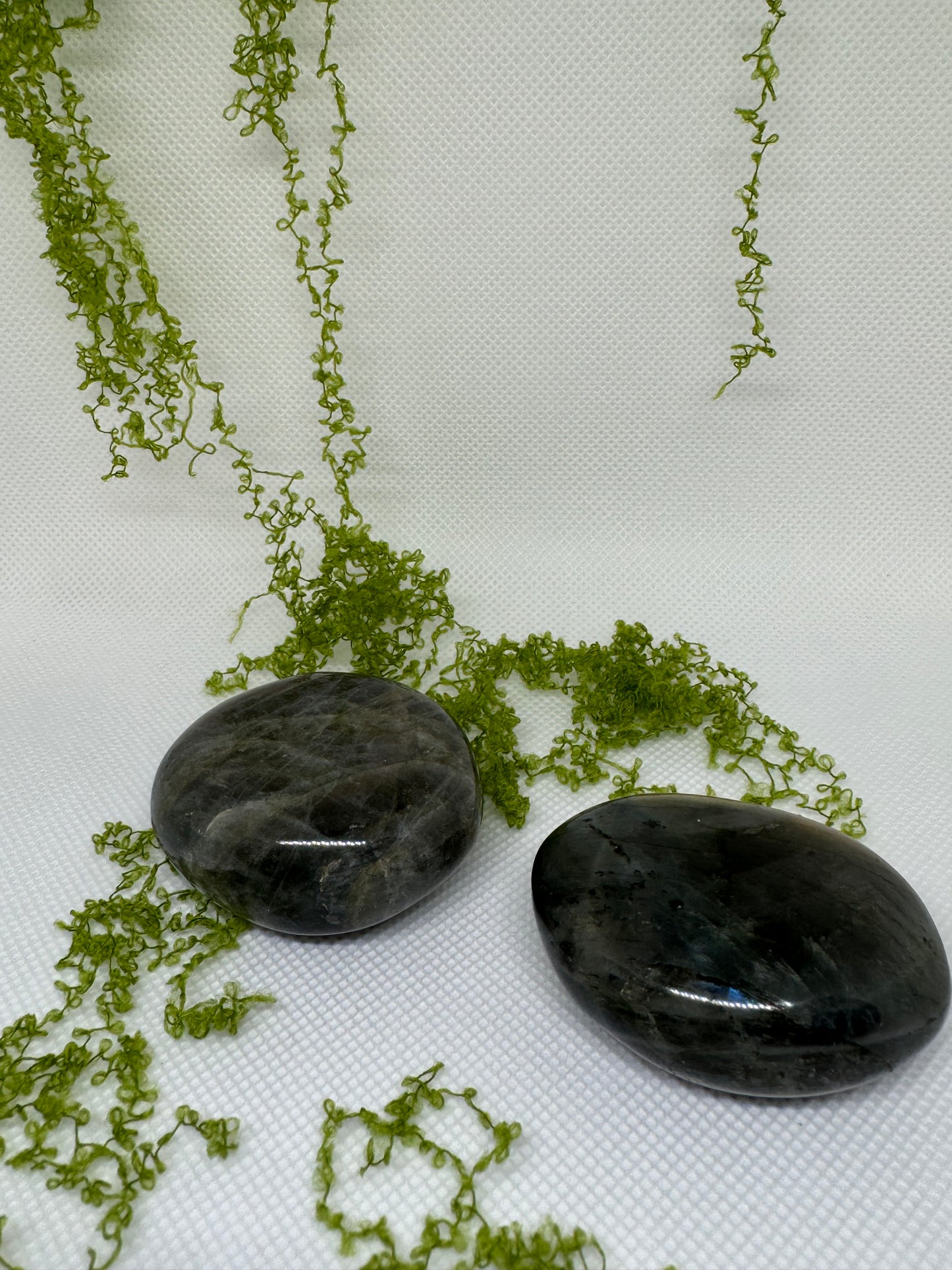 Flashy Labradorite Palm Stones