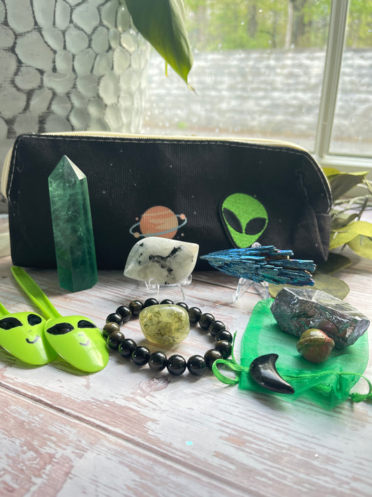 Baby Alien Crystal Bundle